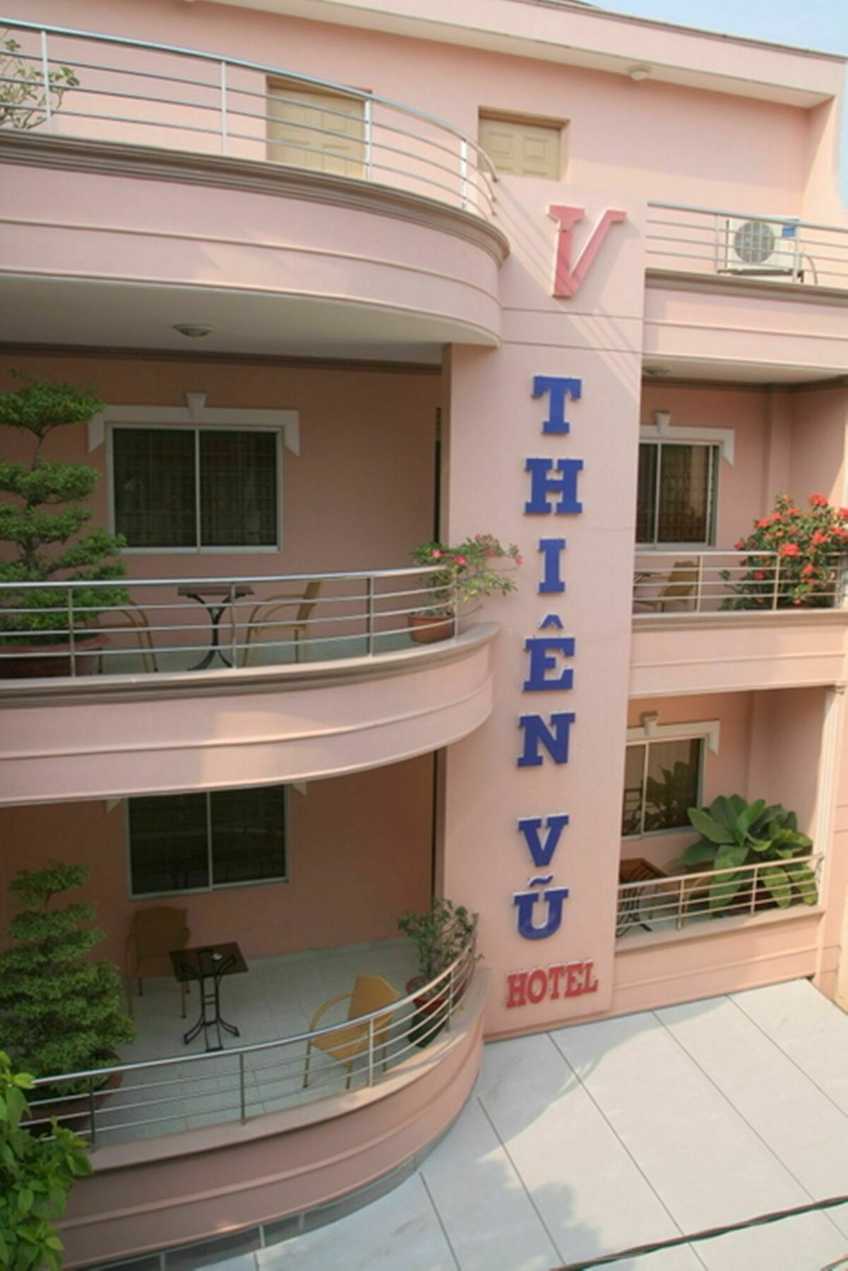 Thien Vu Hotel Хошимін Екстер'єр фото